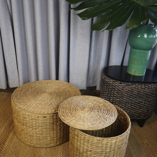 Bàn vuông decor trang trí có kính